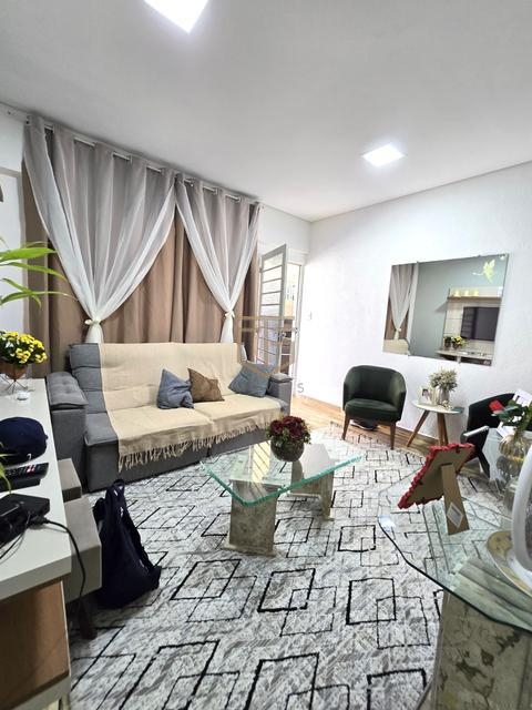 Casa à venda em Campinas, Jardim Carlos Lourenço, com 2 quartos, com 117 m²