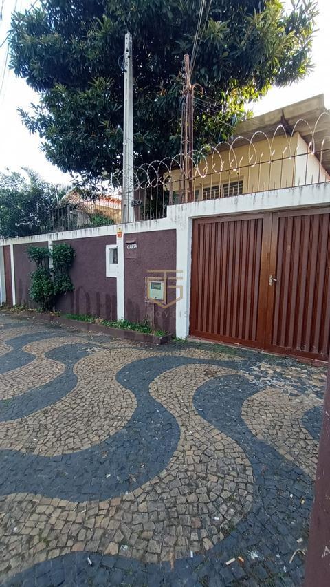Casa à venda com 3 dormitórios sendo 2 suítes, no Jardim Leonor - Campinas 